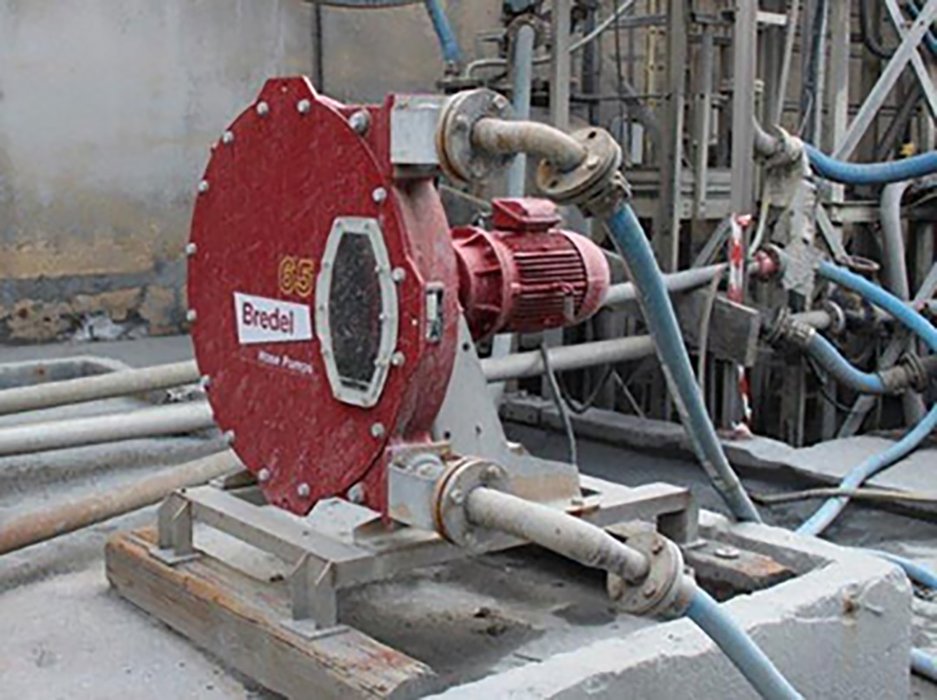 Bredel hose pumps transfer abrasive slurry 24/7 at aluminium salt slag